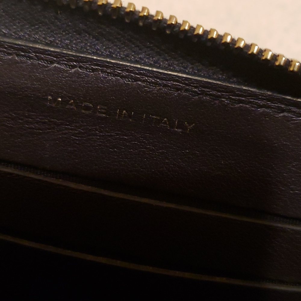 **** SOLD **** Chanel wallet - Picture 10 of 12